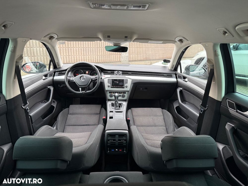Volkswagen Passat 2.0 TDI SCR 4Motion DSG Comfortline - 5