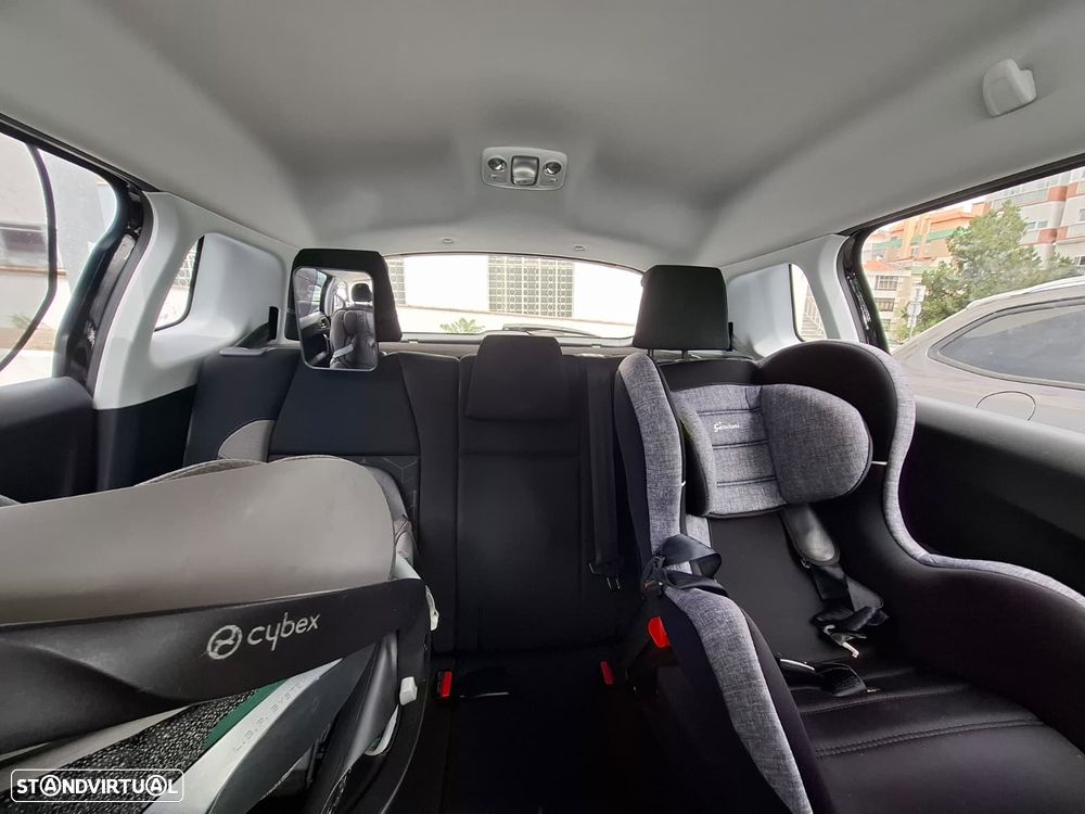 Peugeot 2008 1.2 PureTech Style - 10