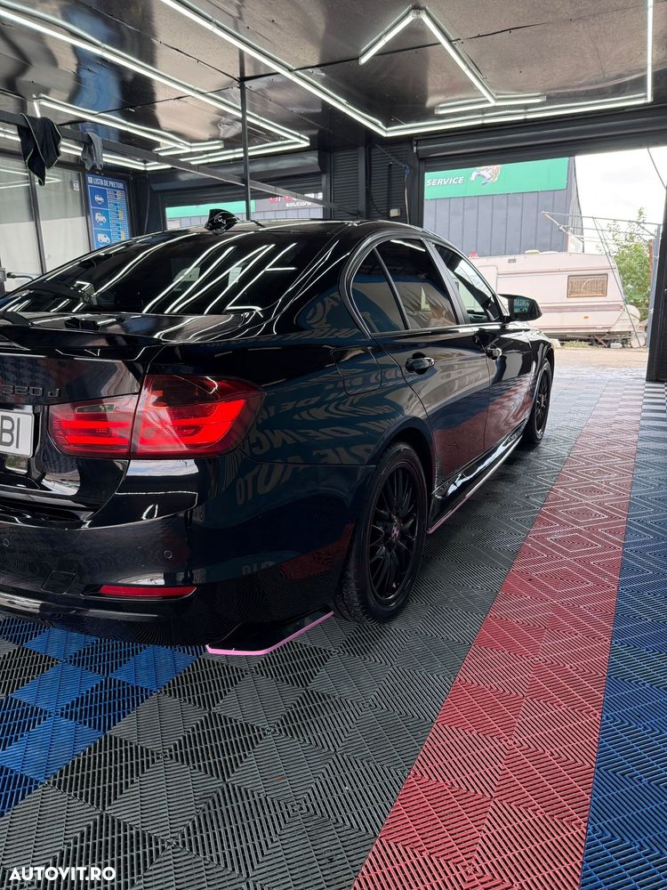 BMW Seria 3 - 24