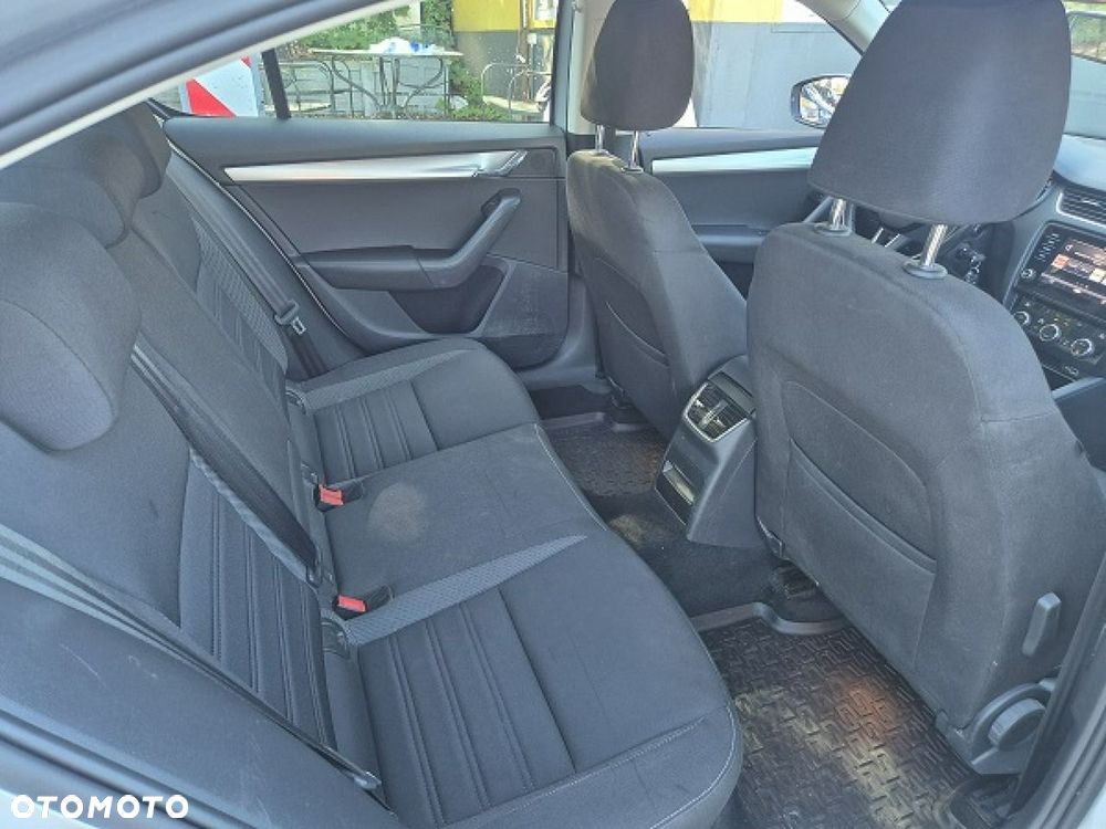 Skoda Octavia - 21