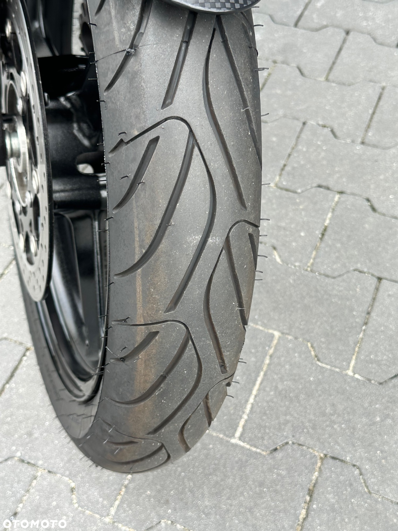 Suzuki V-STROM - 21