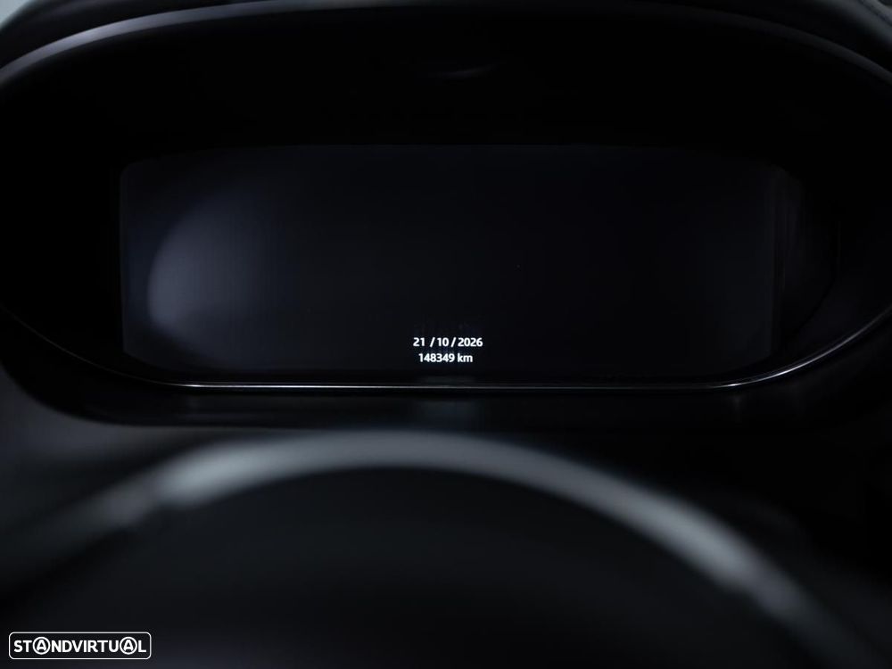Jaguar E-Pace - 23