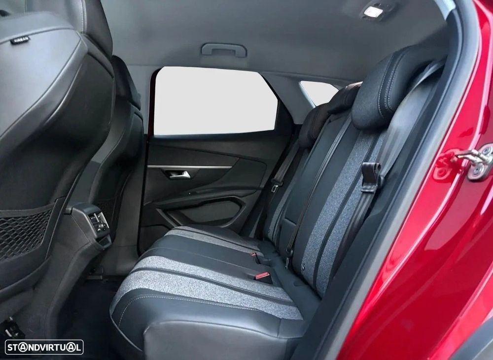 Peugeot 3008 1.2 PureTech Allure EAT6 - 13