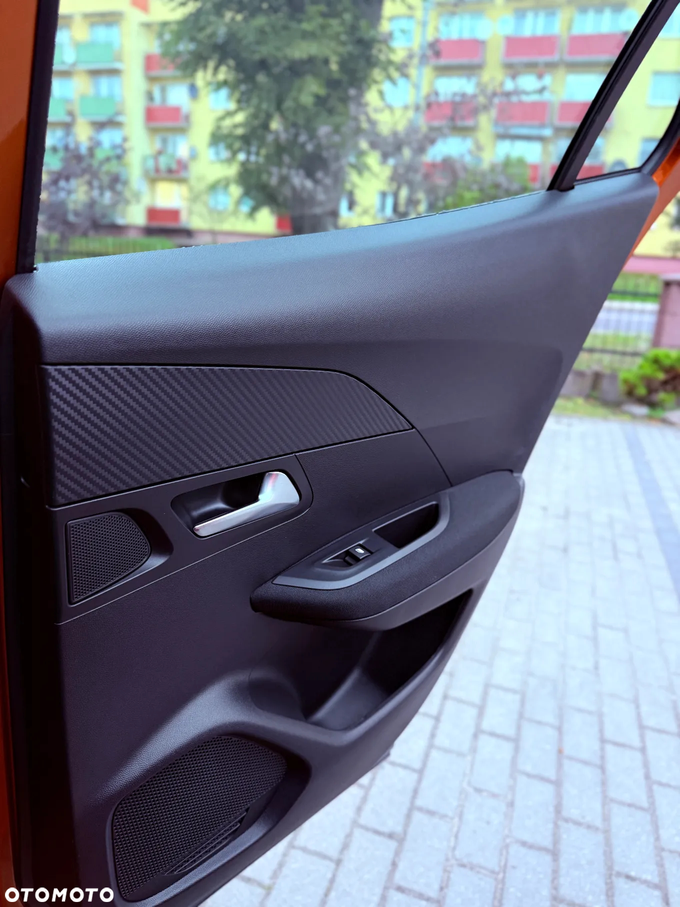 Peugeot 2008 1.2 PureTech Active Pack S&S EAT8 - 26