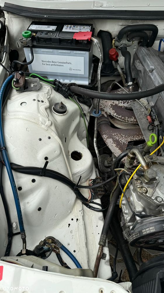 Mercedes-Benz W123 - 38