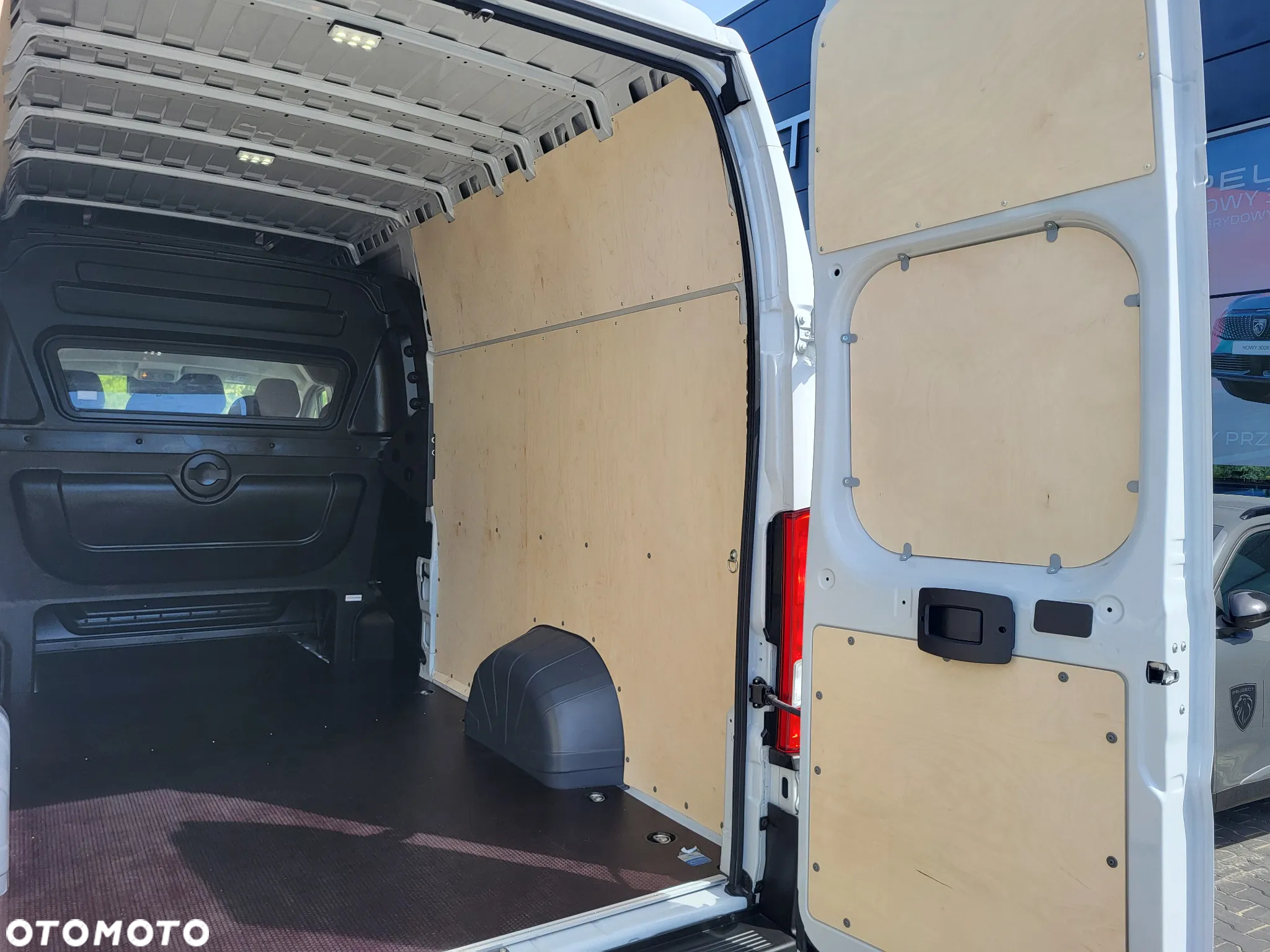 Peugeot Boxer - 7