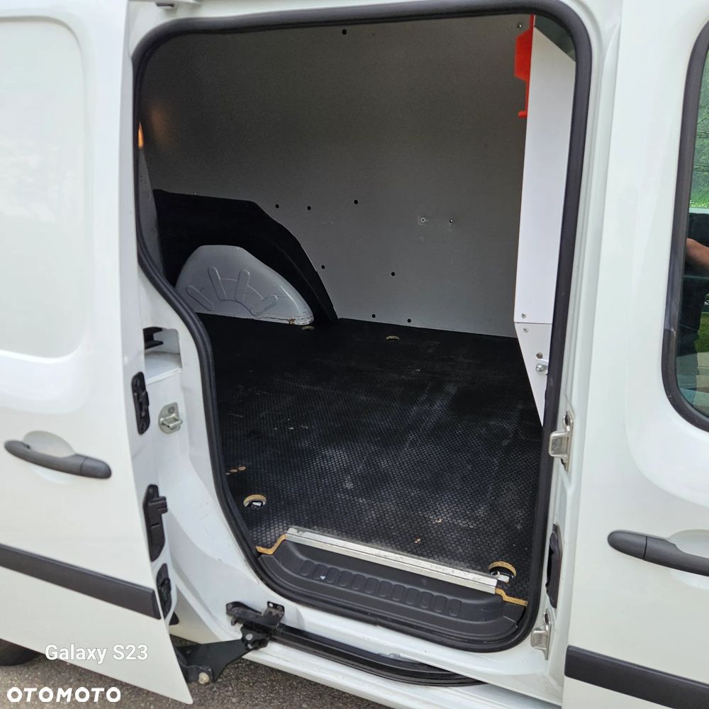 Renault KANGOO - 24
