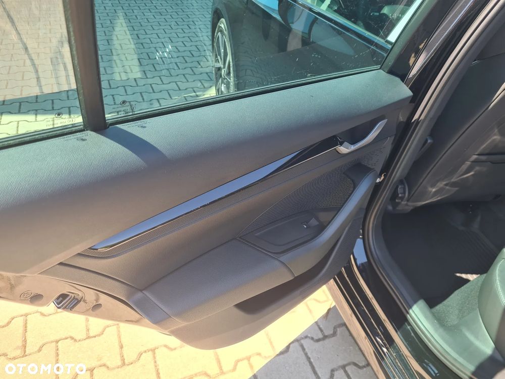 Skoda Octavia 1.5 TSI e-Tec Sportline DSG - 12