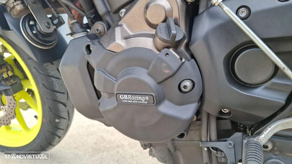 Yamaha MT-07 Nardo Grey 35 kw - 34