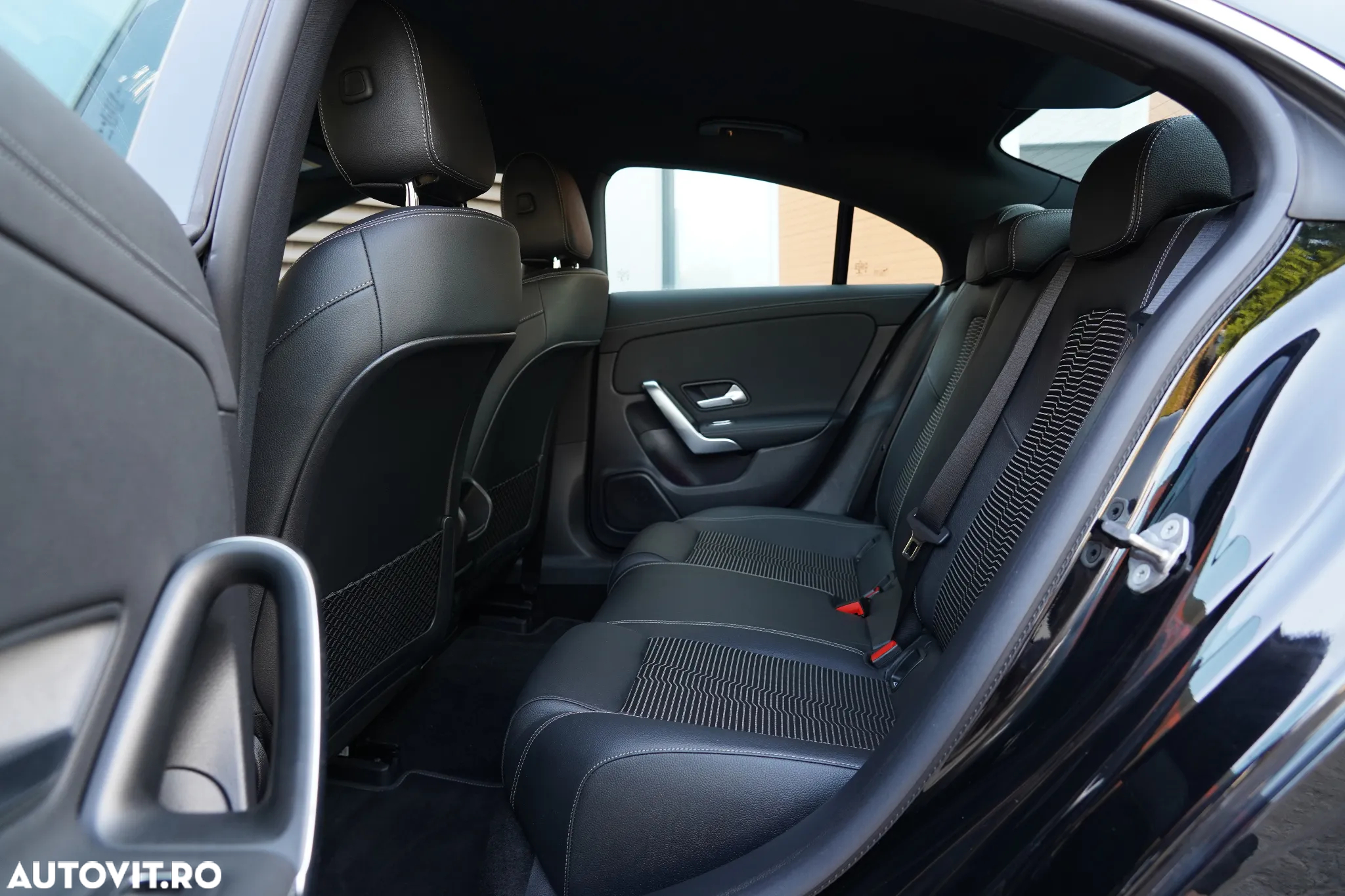 Mercedes-Benz CLA 250 e 8G-DCT - 8