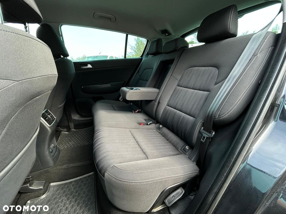 Kia Sportage 2.0 CRDI M 4WD - 18