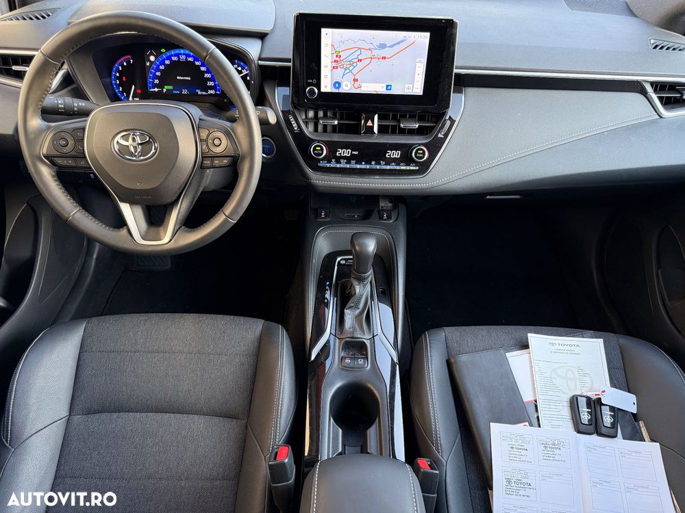 Toyota Corolla - 6