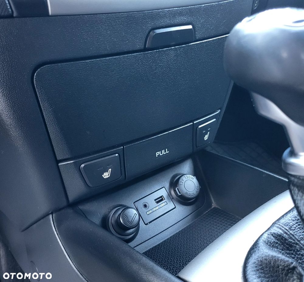 Hyundai i30 1.6 CRDi Base + - 18