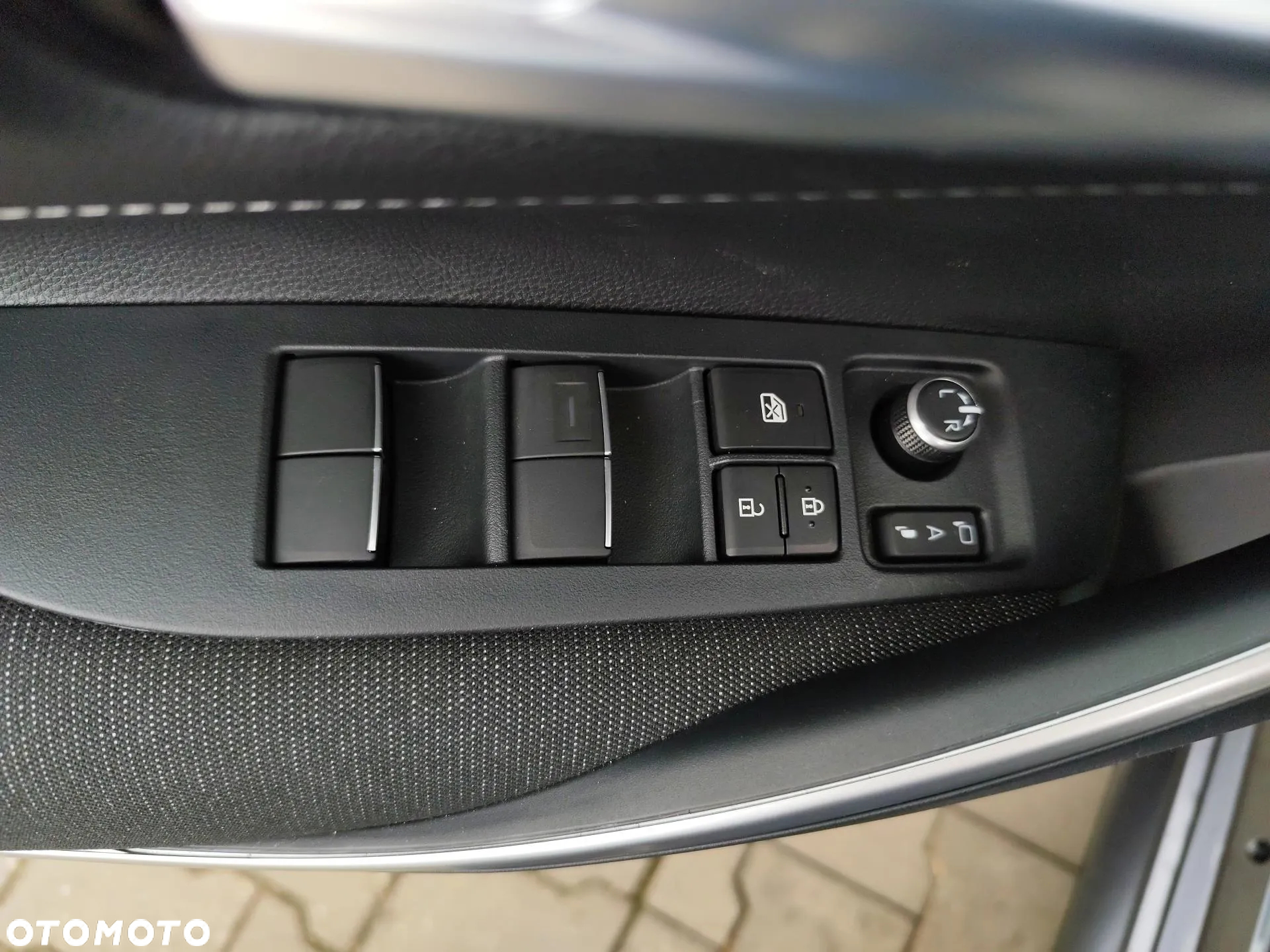 Toyota Corolla 1.8 Hybrid Comfort - 21