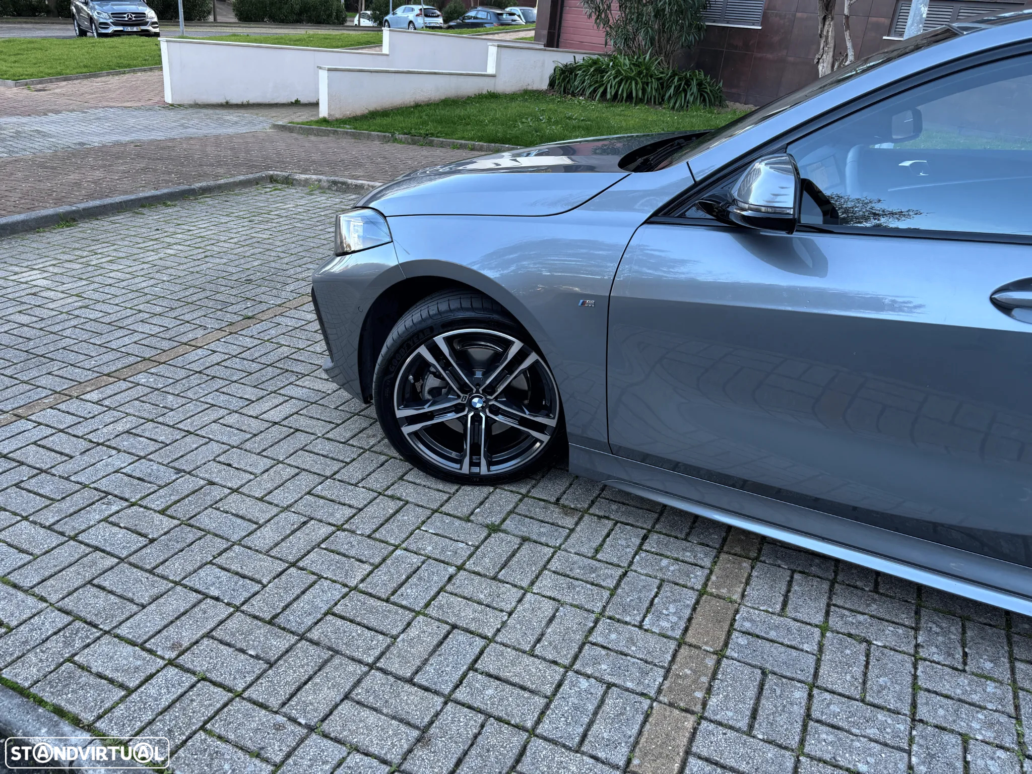 BMW 116 d Pack Desportivo M Auto - 4