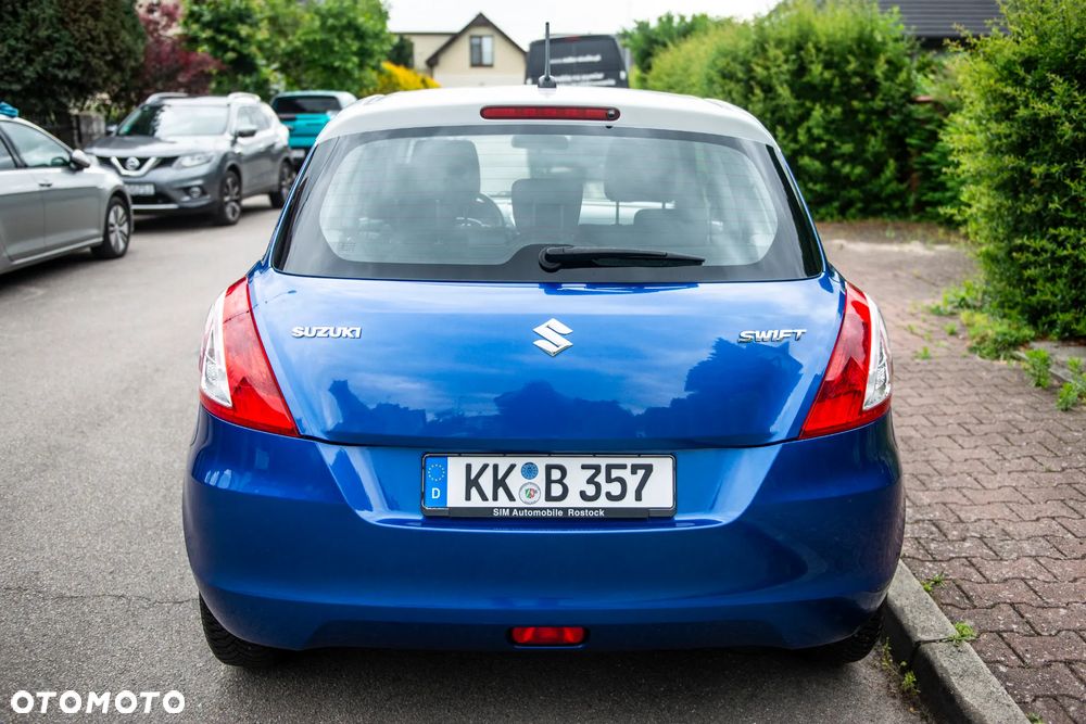 Suzuki Swift 1.2 Club - 13