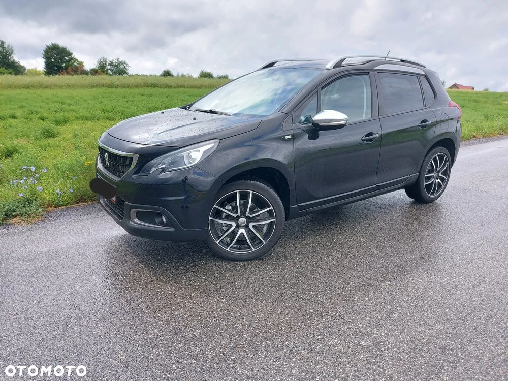 Peugeot 2008 1.2 Pure Tech Style S&S - 3