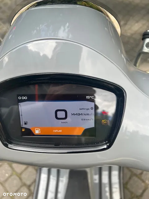 Vespa GTS - 4