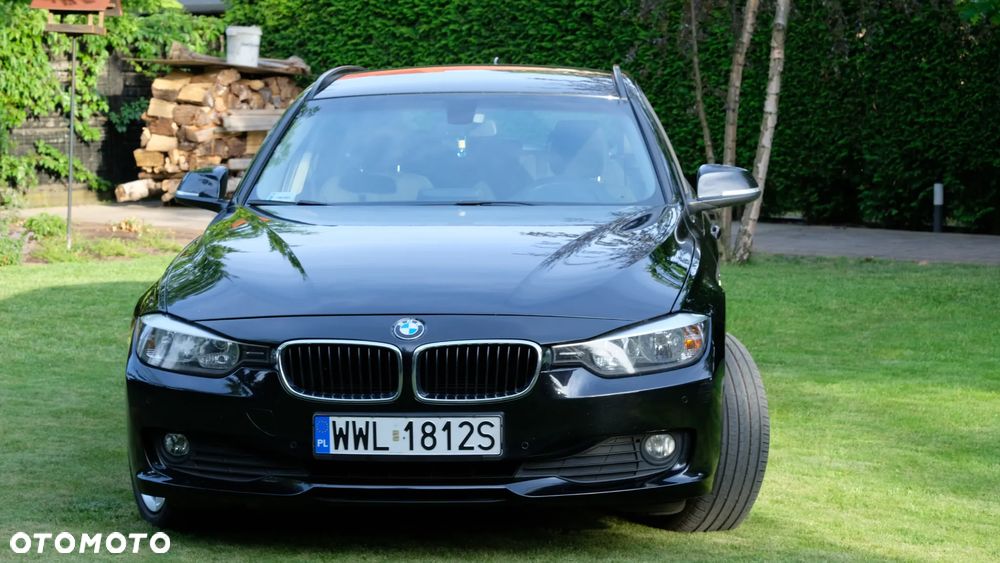 BMW Seria 3 320d Efficient Dynamics Edition - 12