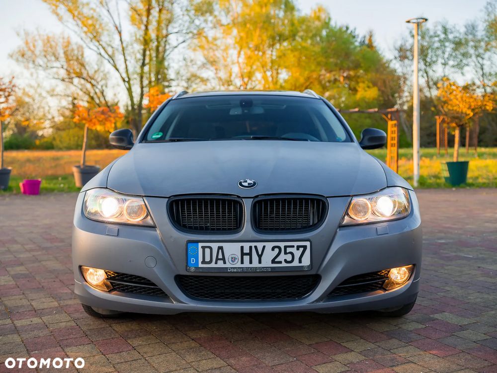 BMW Seria 3 318i Edition Lifestyle - 9