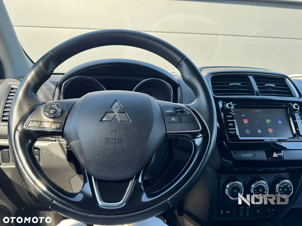 Mitsubishi ASX 1.6 Intense Plus Navi Blue Edition - 14