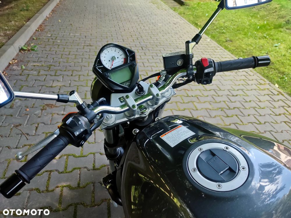Suzuki SV - 5