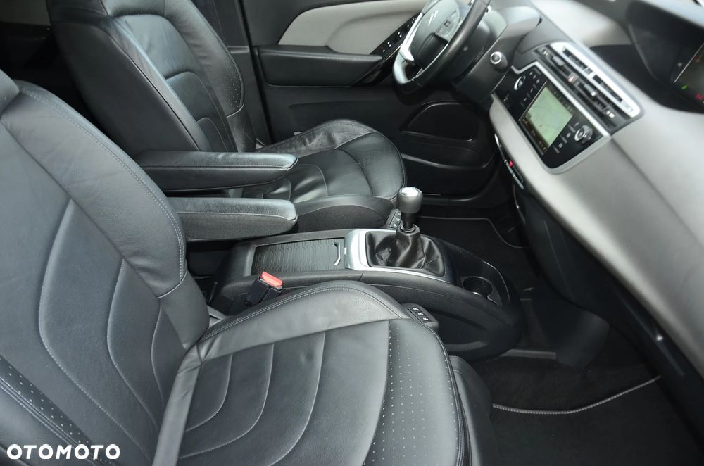 Citroën C4 Grand Picasso BlueHDi 150 SHINE - 24
