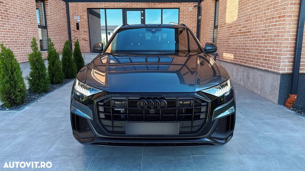 Audi Q8 55 TFSI quattro Tiptronic MHEV - 2