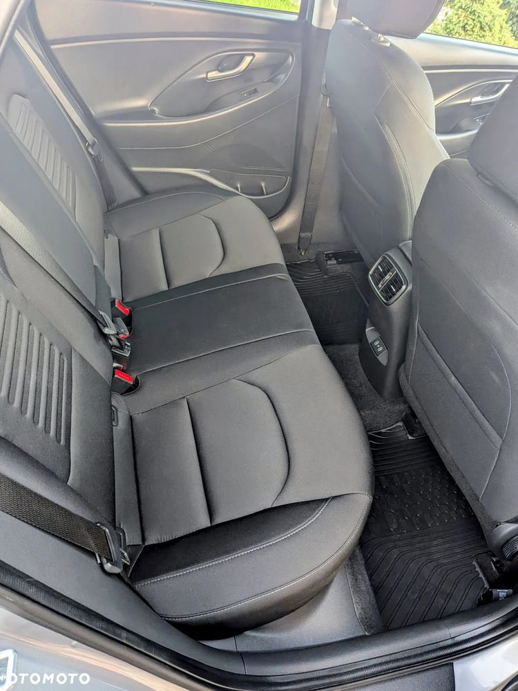 Hyundai i30 1.0 T-GDI Modern - 24