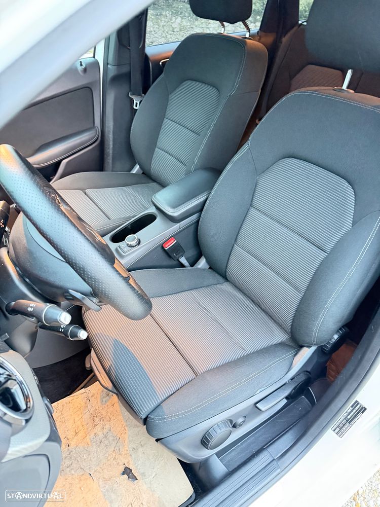 Mercedes-Benz B 220 d 7G-DCT Style - 13