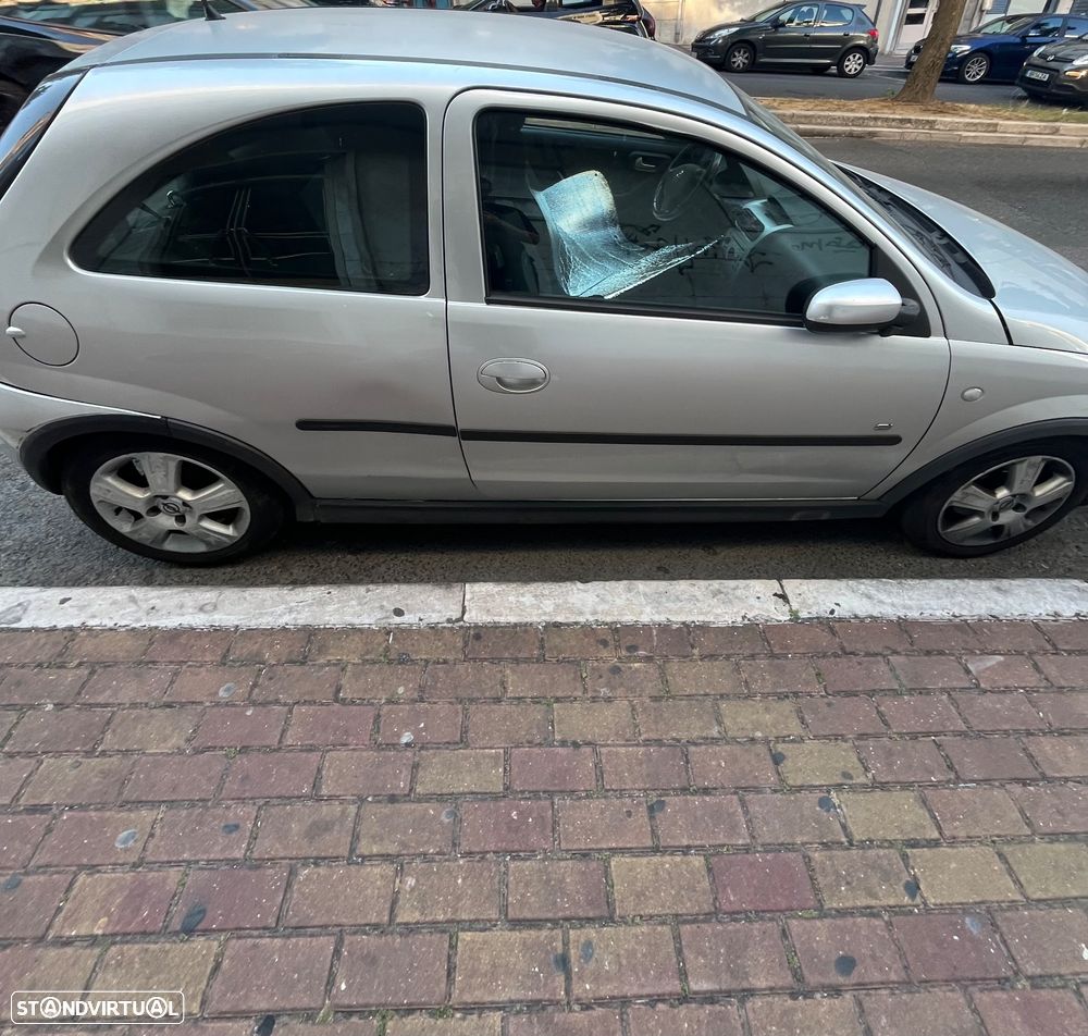 Opel Corsa 1.3 CDTi Enjoy - 4