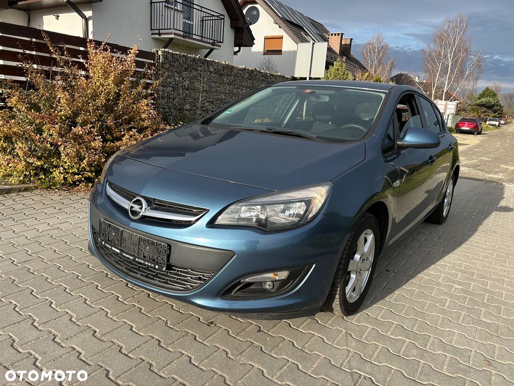 Opel Astra 1.4 Turbo Edition Sport - 10