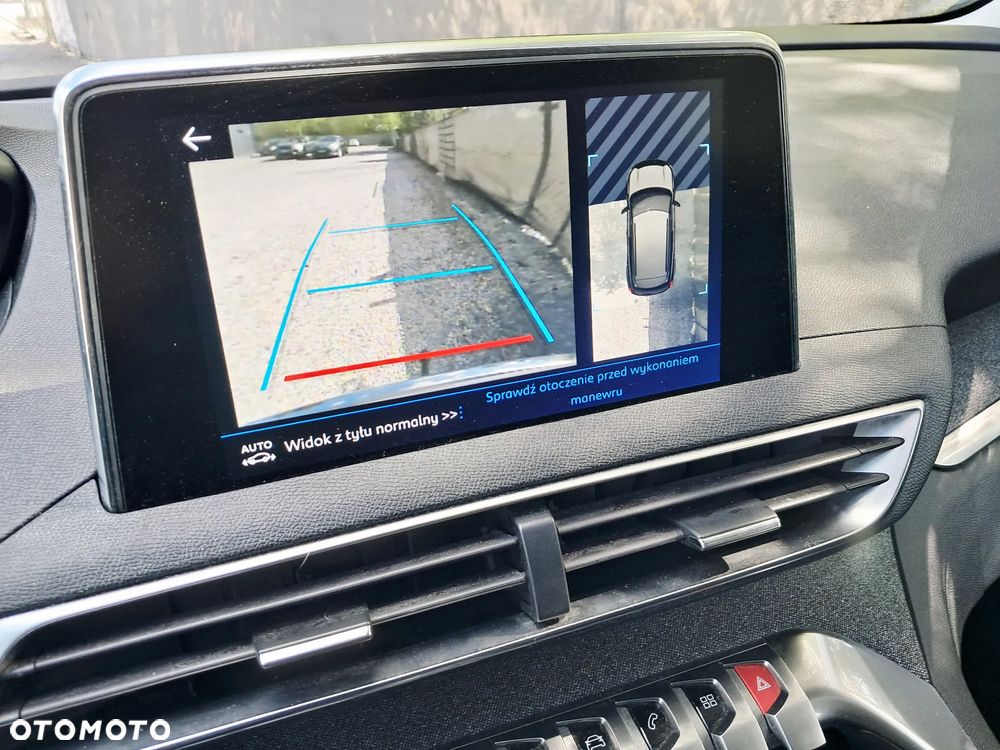 Peugeot 3008 1.5 BlueHDi GT S&S EAT8 - 32