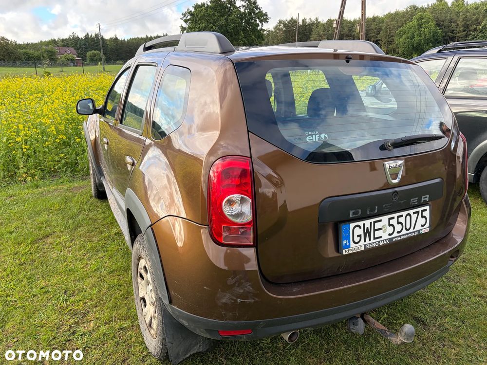 Dacia Duster 1.6 Laureate 4x4 - 5