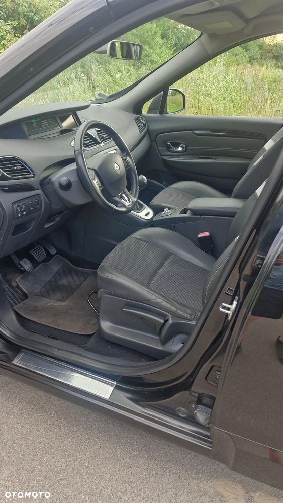 Renault Scenic 1.5 dCi Life - 21