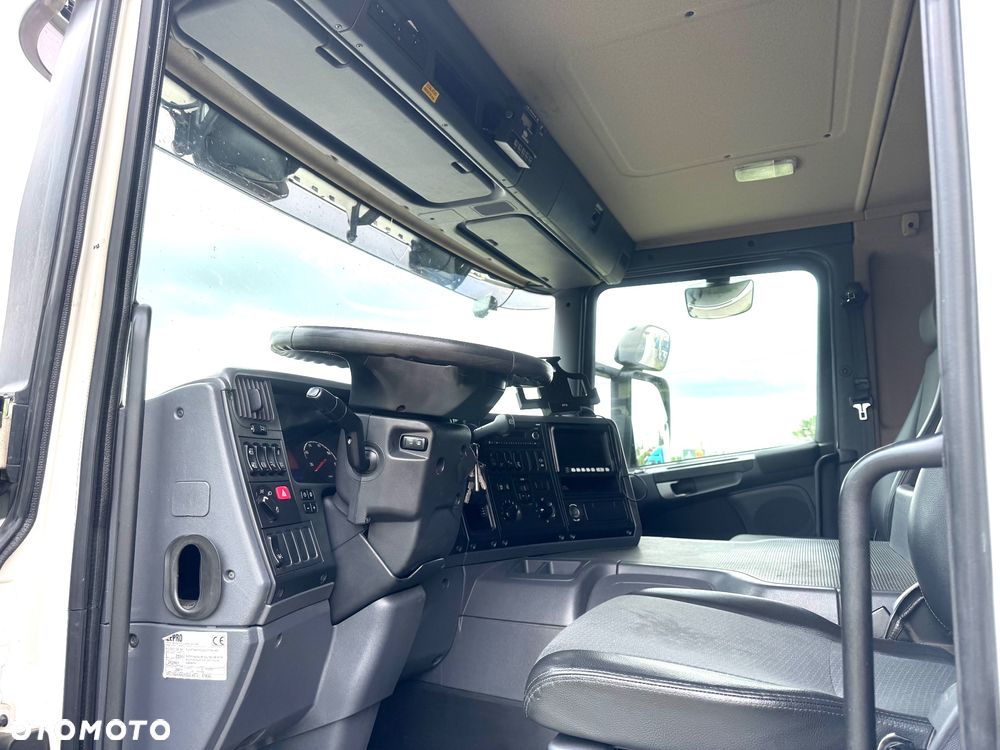 Scania P320 / CHŁODNIA /  CARRIER 950 NORDIC / WINDA ZEPRO - 13