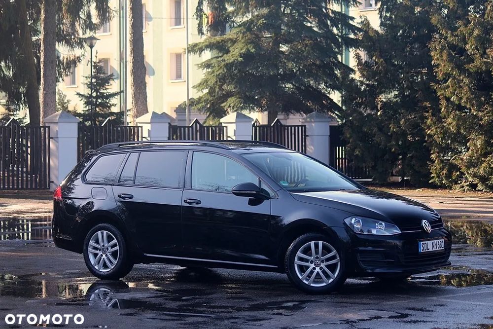 Volkswagen Golf 1.6 TDI BlueMotion Technology Comfortline - 17