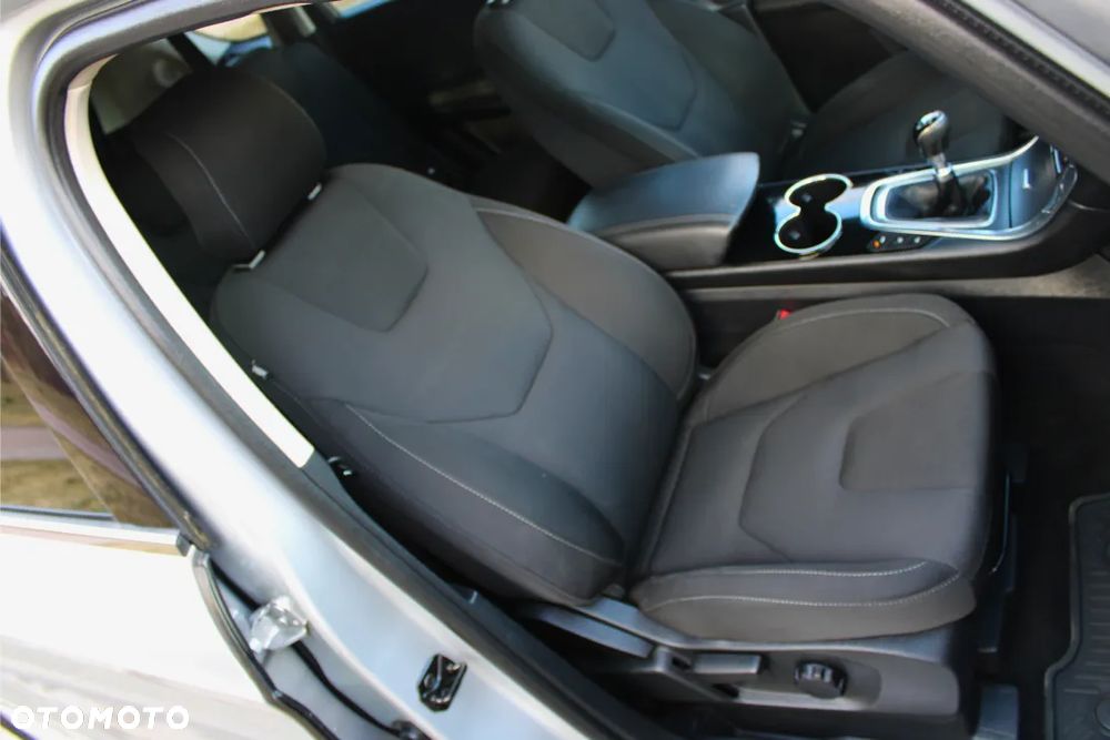 Ford S-Max 2.0 TDCi Titanium - 20