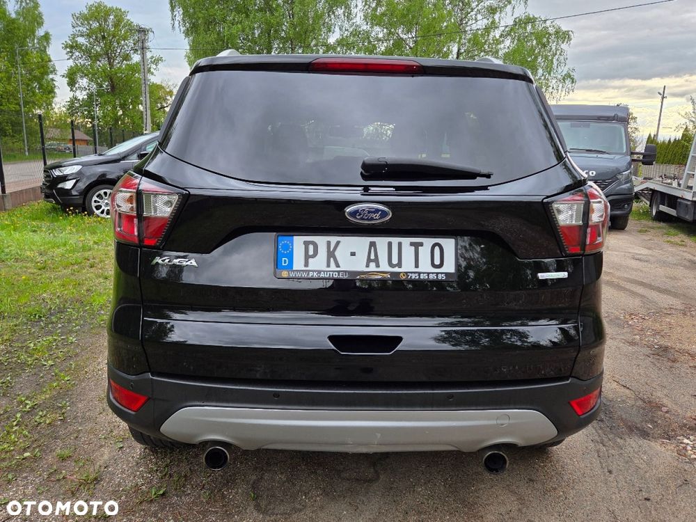 Ford Kuga 1.5 EcoBoost 2x4 Titanium - 36