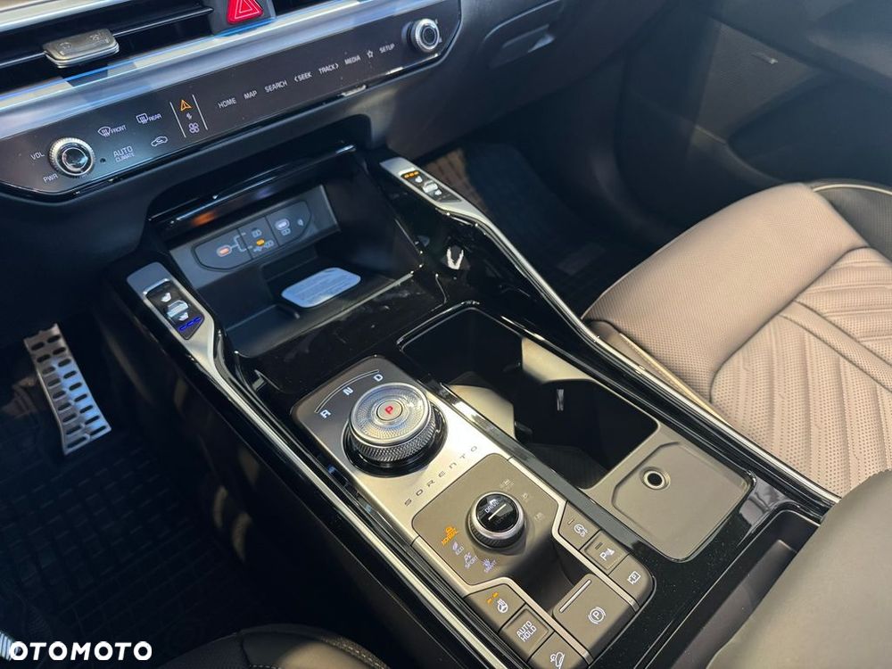 Kia Sorento 2.2 CRDi Prestige Line 4WD DCT 7os - 11