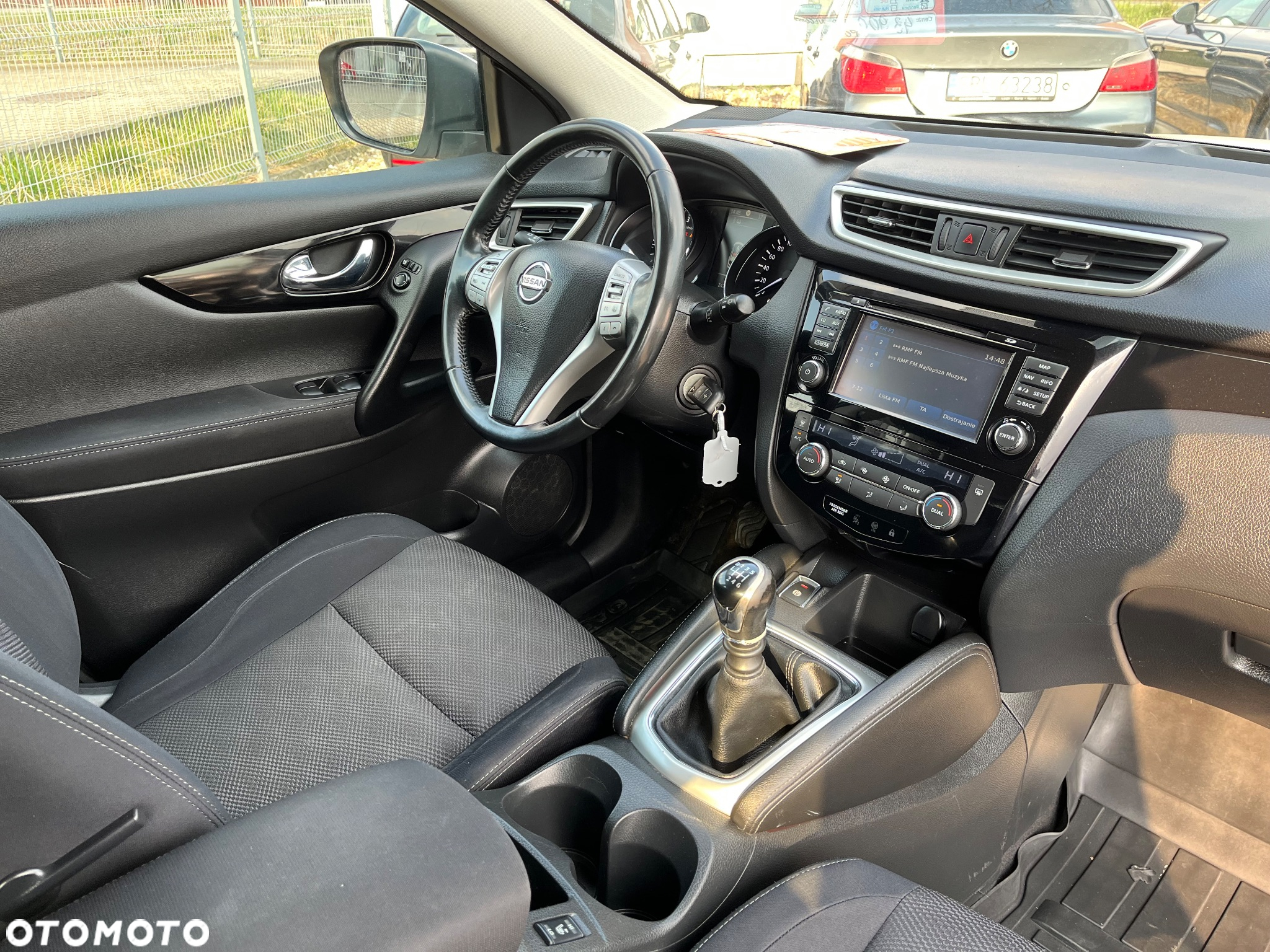 Nissan Qashqai 1.6 DCi 4x4 N-Connecta - 6