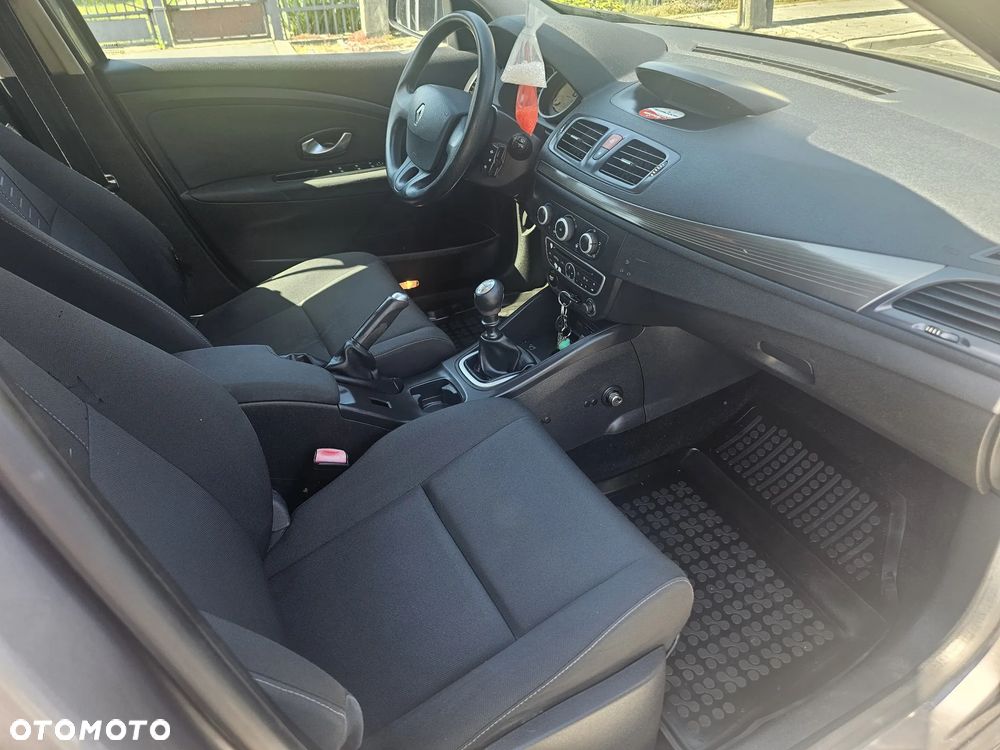 Renault Megane - 11