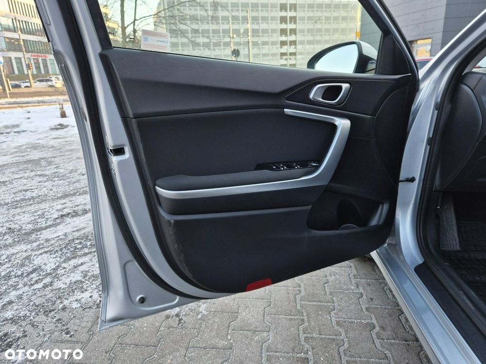 Kia Ceed 1.5 T-GDI M DCT - 12