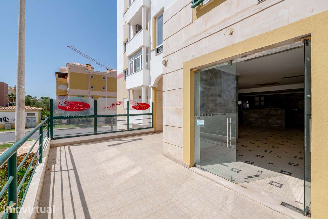 Espaço Comercial Licenciado no Centro de Lagos - Grande imagem: 5/16