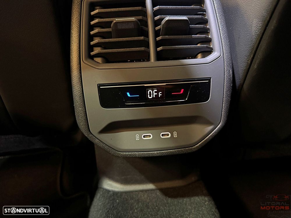 Cupra Formentor 1.4 e-Hybrid DSG VZ - 42