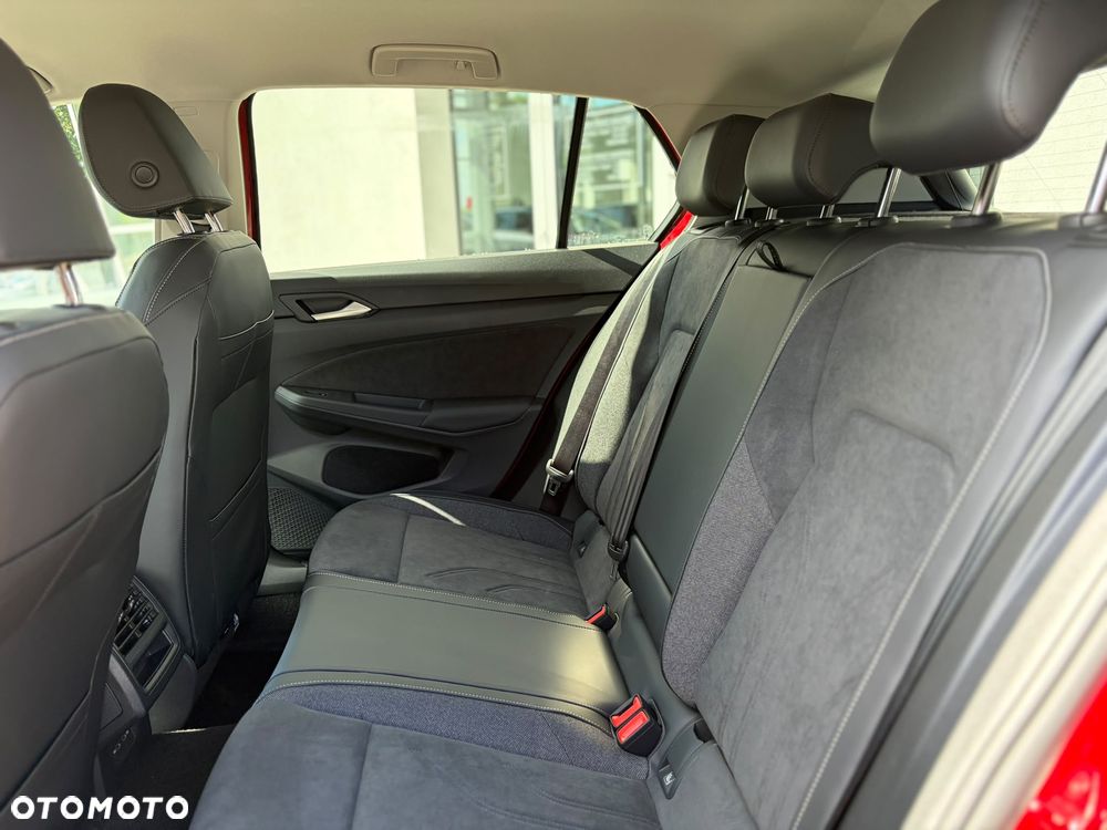 Volkswagen Golf 1.5 TSI Life Plus - 16