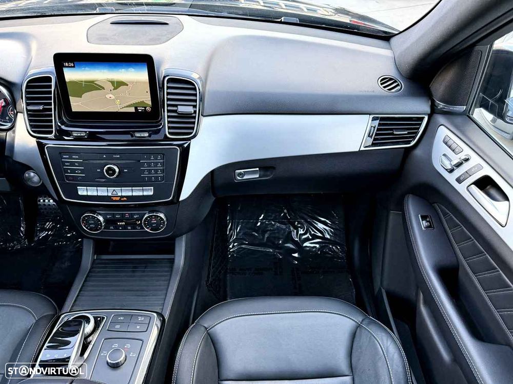 Mercedes-Benz GLE 500 e 4-Matic - 12