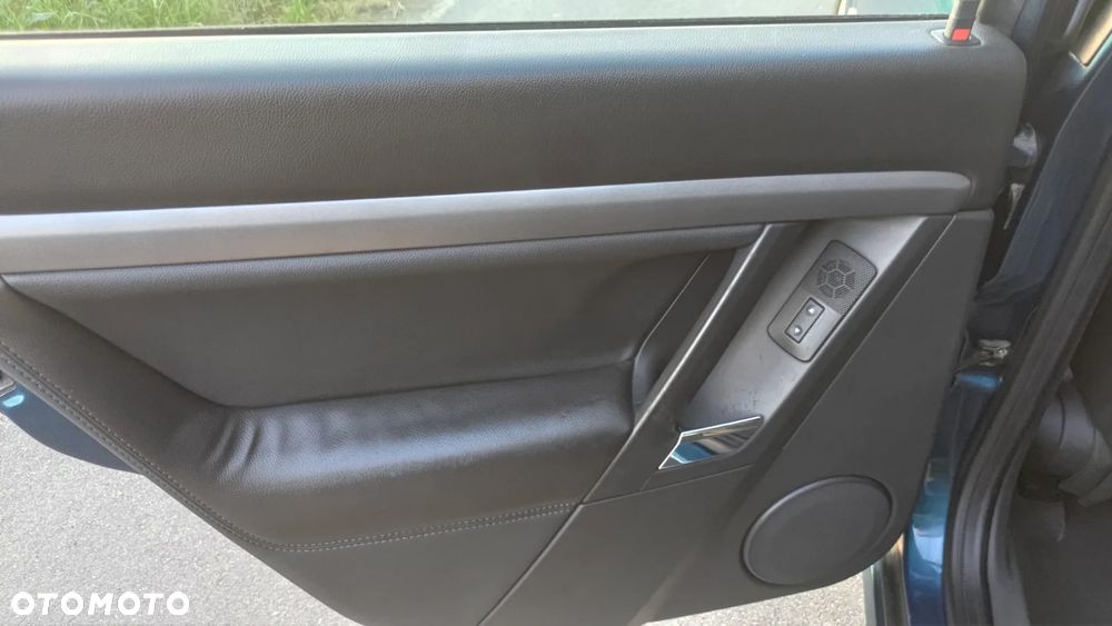 Opel Vectra - 18