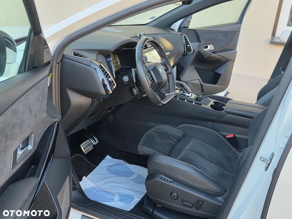 DS Automobiles DS 7 Crossback 1.6 E-Tense Performance Line + - 23