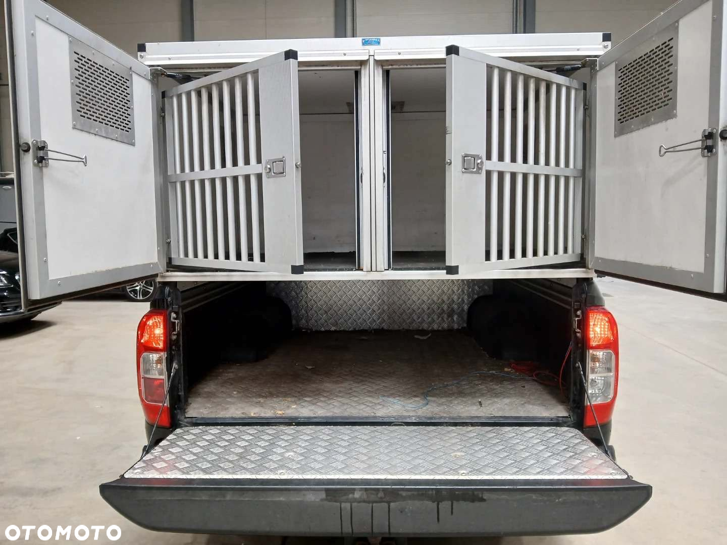 Nissan Navara DC 4x4 Autm N-Connecta - 10